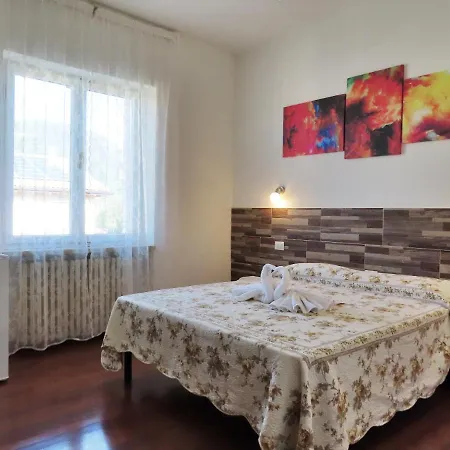 B&B La Magnolia Caprino Veronese Exterior photo