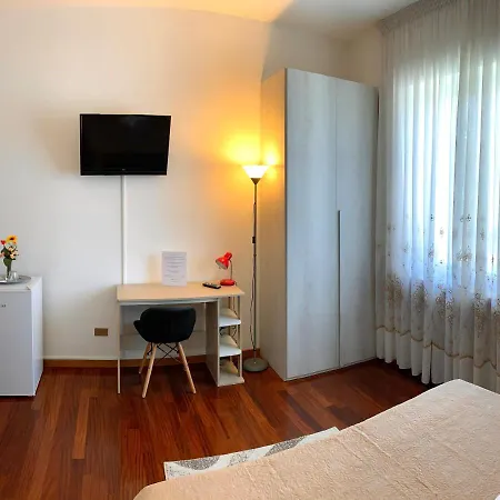 B&B La Magnolia Caprino Veronese Exterior photo